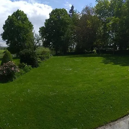 Gite De Miavoye Calme Nature Chaleur Vue Onhaye Exterior photo