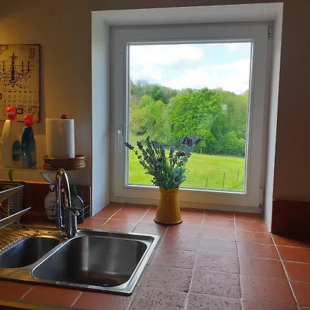 Gite De Miavoye Calme Nature Chaleur Vue Onhaye Exterior photo