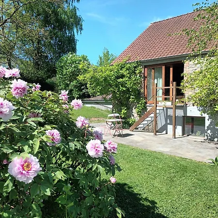Gite De Miavoye Calme Nature Chaleur Vue Onhaye Exterior photo