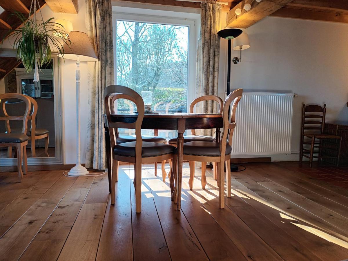 De Miavoye Calme Nature Chaleur Vue Vakantiehuis